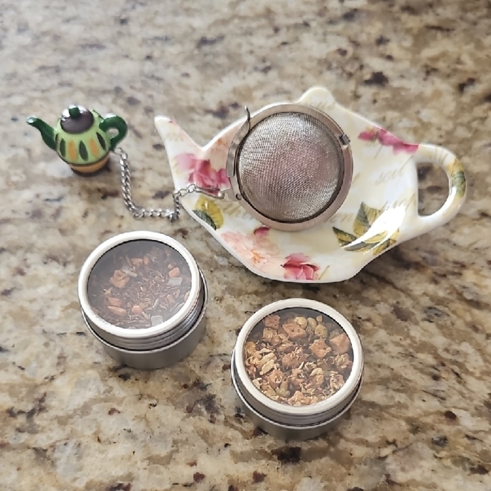 STOKES & DAVIDs TEA SET